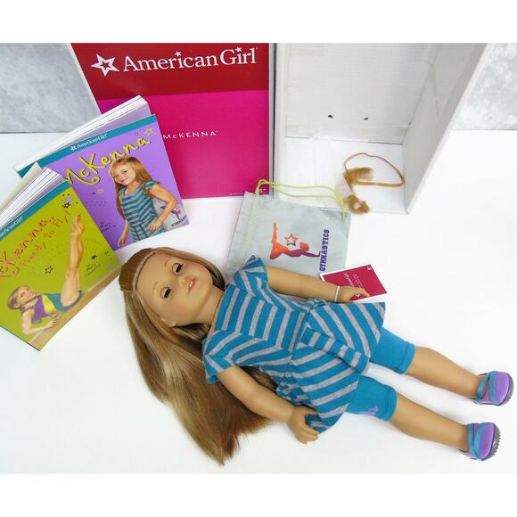 American Girl DOLL MCKENNA In Meet Outfit 2 Book GOTY 2012 Gymnastics Bag BOX! - Picture 7 of 12